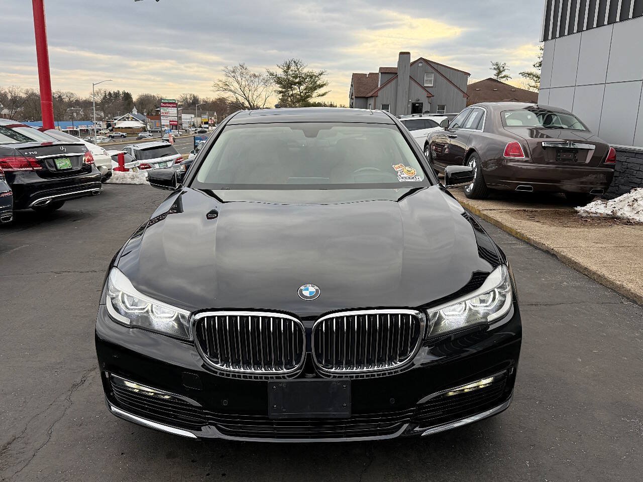 Used 2016 BMW 740i RWD image 2