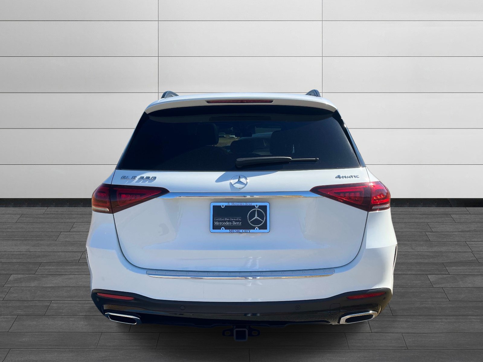 Certified 2020 Mercedes-Benz GLE 350 4MATIC image 4
