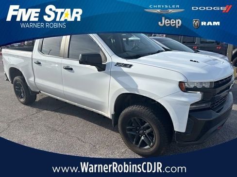 Used 2022 Chevrolet Silverado 1500 LT Trail Boss w/ Bed Protection Package AWD/4WD image 1