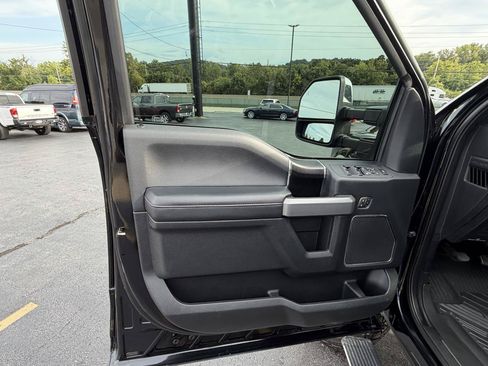Used 2019 Ford F450 Platinum w/ Platinum Ultimate Package AWD/4WD image 17