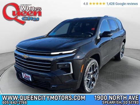 New 2026 Chevrolet Traverse High Country image 1