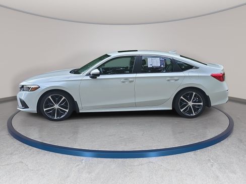 Used 2024 Honda Civic Touring image 8