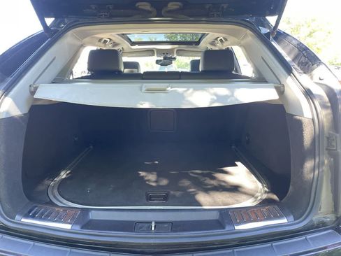 Used 2015 Cadillac SRX Luxury w/ Driver Awareness Package FWD image 17