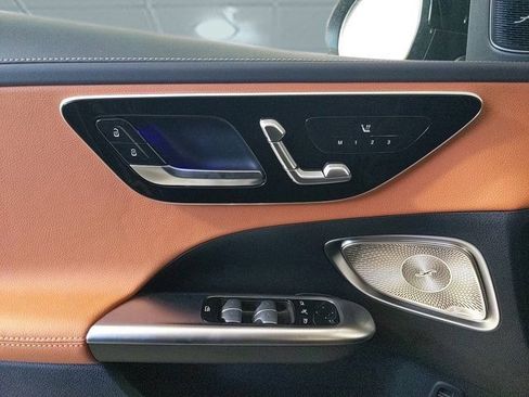 New 2024 Mercedes-Benz C 300 Sedan image 9