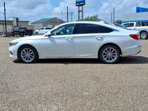 Used 2022 Honda Accord LX image 2
