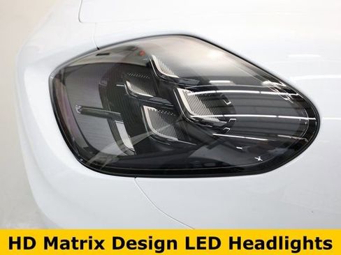 Used 2024 Porsche Panamera 4 image 47