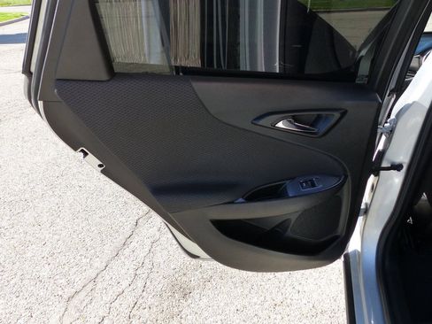 Used 2021 Chevrolet Malibu RS FWD image 34