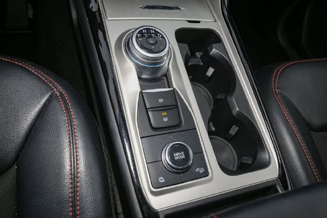 Used 2023 Ford Explorer ST-Line AWD/4WD image 29