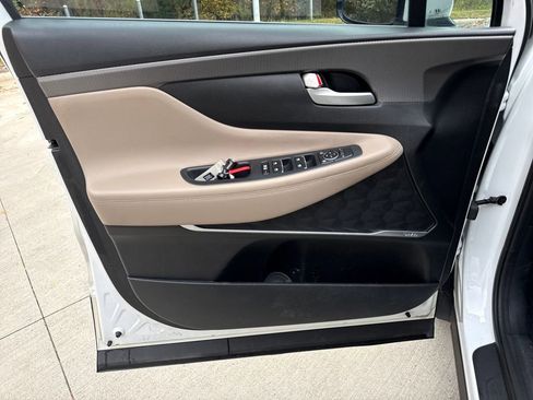 Used 2020 Hyundai Santa Fe SEL w/ Convenience + Premium Package image 11