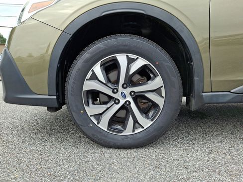 Used 2021 Subaru Outback Limited AWD/4WD image 9