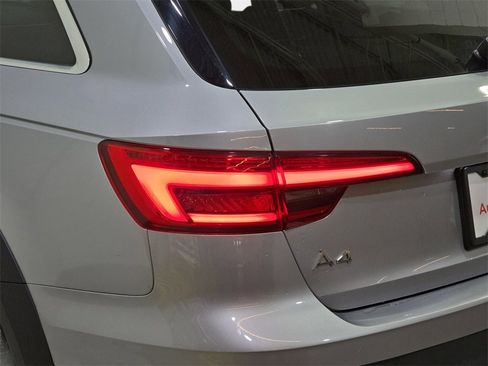 Used 2017 Audi A4 2.0T allroad Premium w/ Audi MMI Navigation Plus image 33