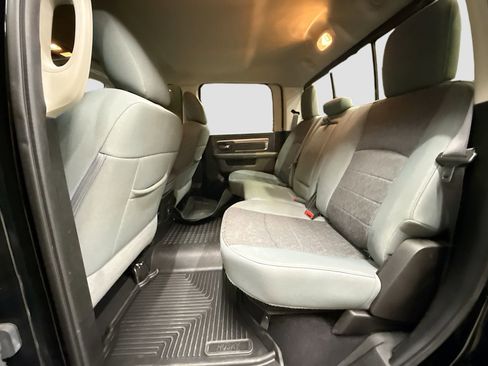 Used 2019 RAM 1500 Big Horn AWD/4WD image 27
