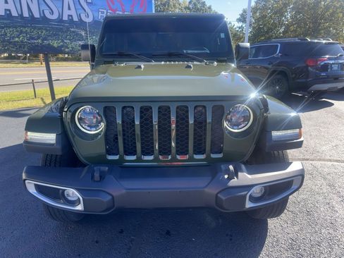 Used 2023 Jeep Gladiator Sport image 29