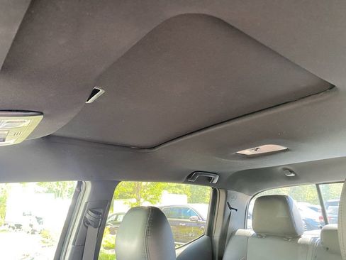 Used 2018 Toyota Tacoma TRD Off-Road w/ Technology Package image 24