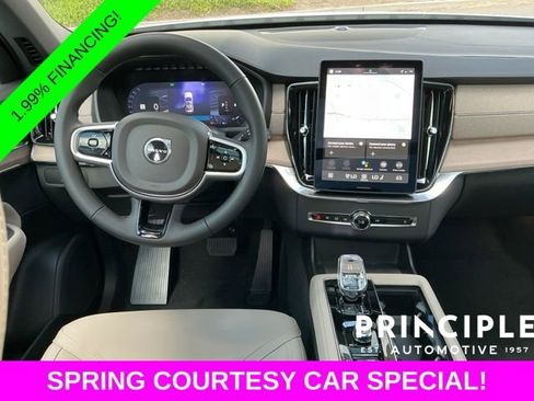New 2026 Volvo XC90 B6 Plus w/ Protection Package Premier AWD/4WD image 18