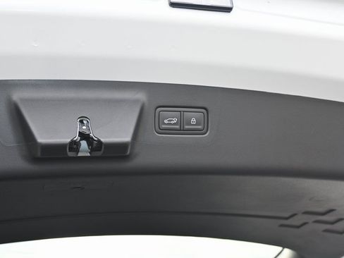New 2026 Hyundai Santa Fe XRT AWD/4WD image 9