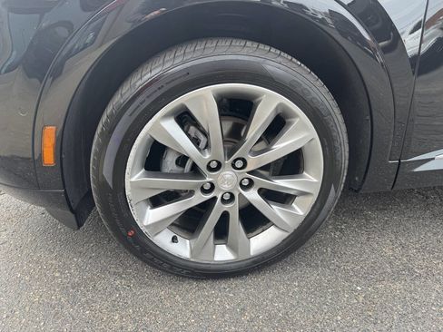 Used 2021 Buick Envision Avenir w/ Technology Package II AWD/4WD image 7