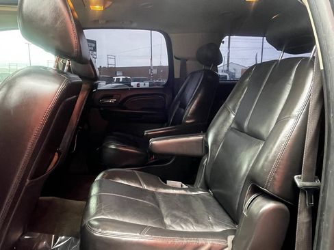 Used 2008 GMC Yukon XL Denali AWD/4WD image 11