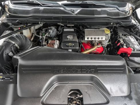 Used 2021 RAM 2500 Limited AWD/4WD image 58