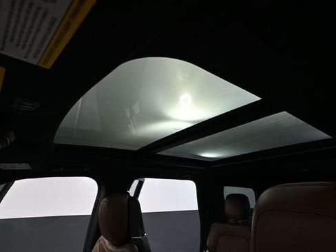 Used 2024 Lincoln Navigator Reserve w/ Equipment Group 201A image 26