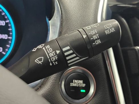 Used 2022 Chevrolet Traverse LT AWD/4WD image 53