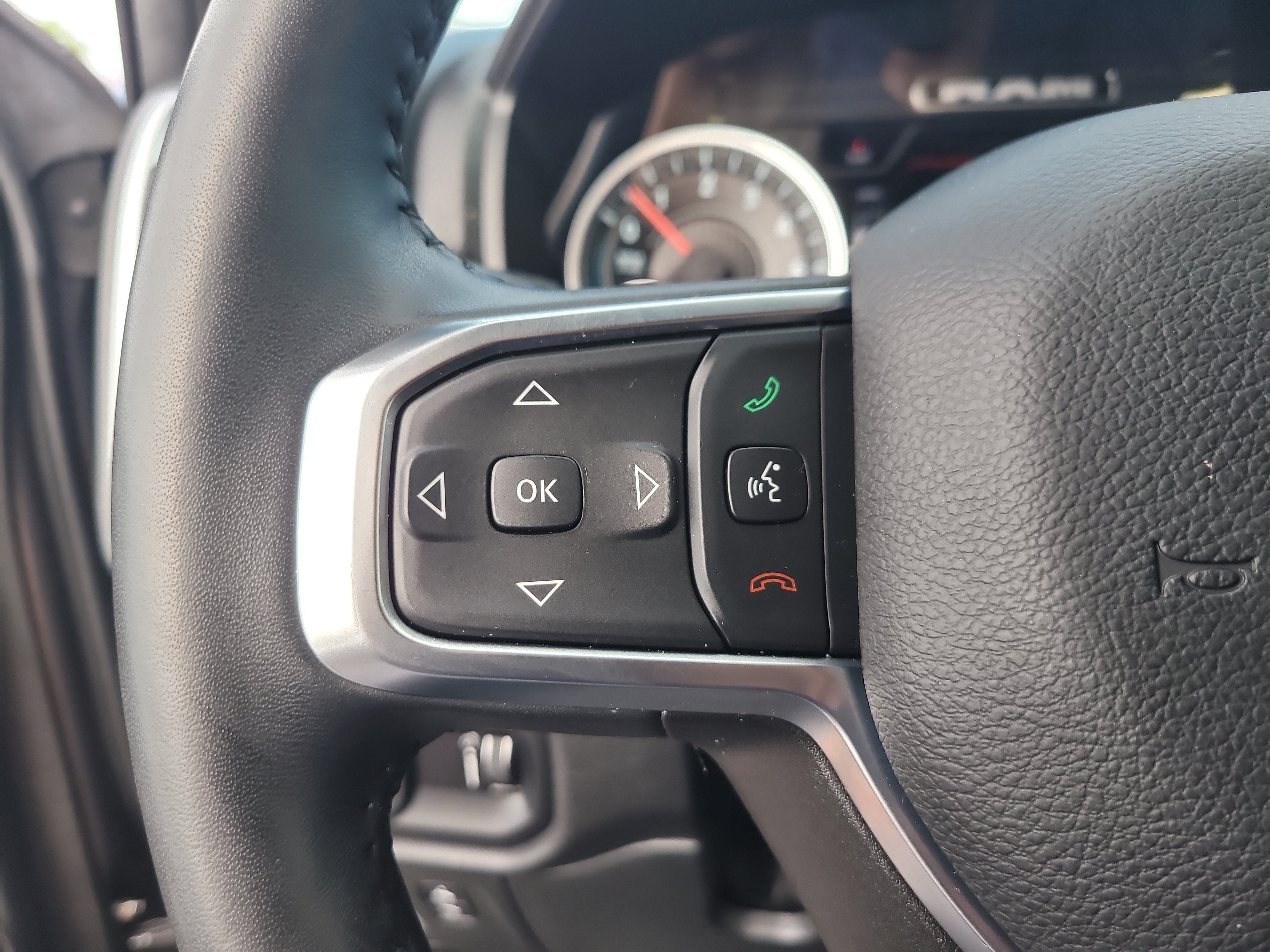 Used 2024 RAM 1500 Big Horn RWD image 27
