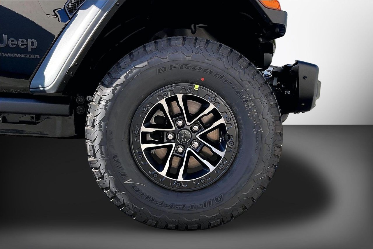 New 2027 Jeep Wrangler Unlimited Rubicon 392 AWD/4WD image 31