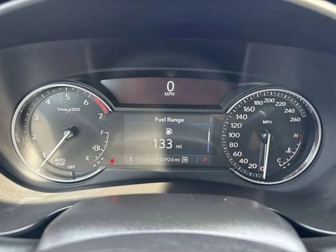 Used 2023 Cadillac XT4 Sport image 29