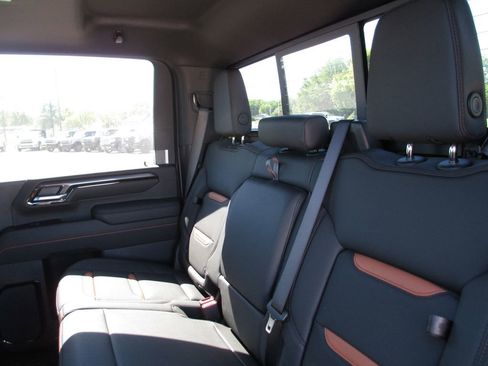 New 2026 GMC Sierra 2500 AT4 w/ AT4 Premium Plus Package AWD/4WD image 13