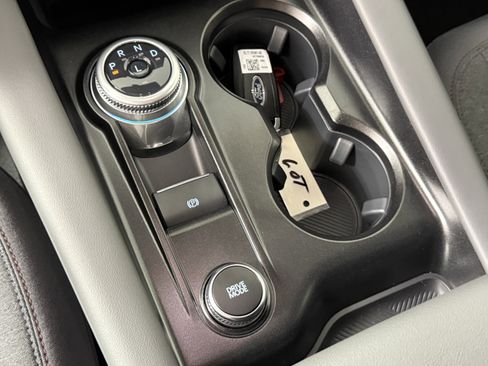 New 2026 Ford Explorer Active RWD image 25