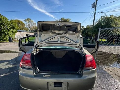 Used 2007 Mitsubishi Galant ES image 16