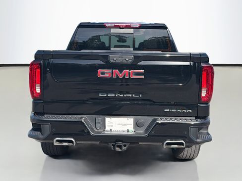 Used 2024 GMC Sierra 1500 Denali w/ Denali Reserve Package AWD/4WD image 4