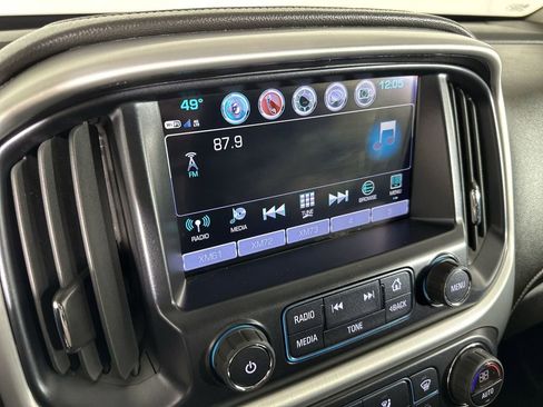 Used 2018 GMC Canyon SLT w/ Trailering Package image 16