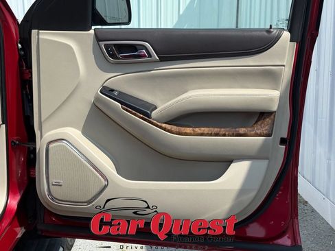 Used 2015 GMC Yukon Denali w/ Premium Package AWD/4WD image 25