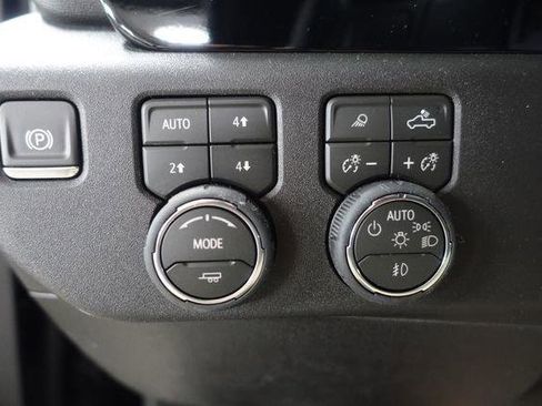 New 2026 Chevrolet Silverado 3500 LTZ AWD/4WD image 15