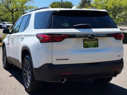 Used 2023 Chevrolet Traverse RS w/ LPO, Floor Liner Package FWD image 3