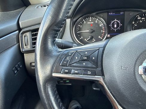 Used 2019 Nissan Rogue SV w/ Premium Package AWD/4WD image 20