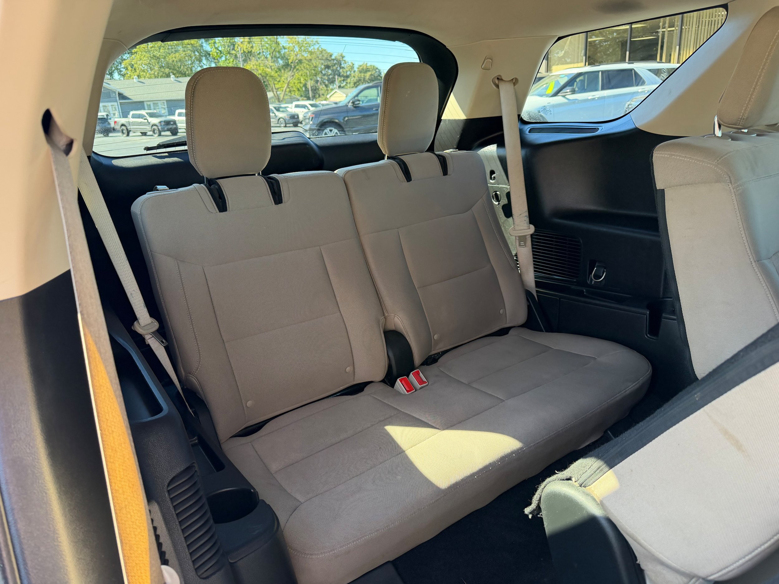Used 2020 Ford Explorer 2WD w/ Class III Trailer Tow Package image 17
