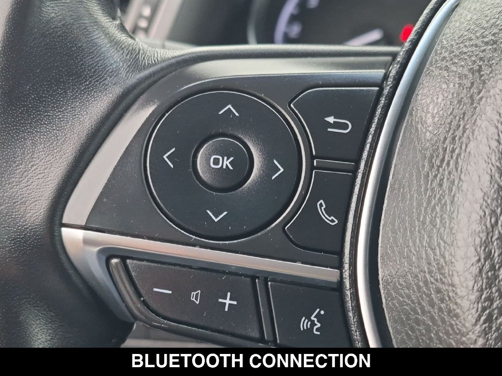 Used 2019 Toyota Camry XLE w/ Navigation Package FWD image 6