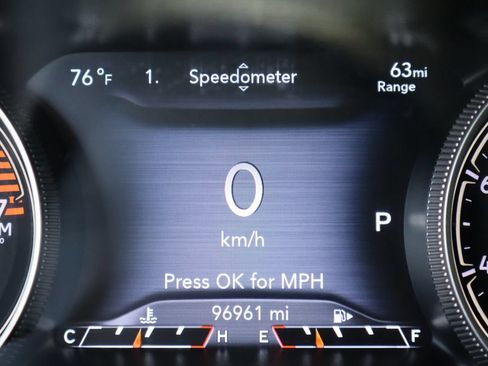 Used 2020 Jeep Cherokee Trailhawk w/ Comfort/Convenience Group AWD/4WD image 46