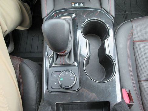 Certified 2019 Chevrolet Blazer RS image 32