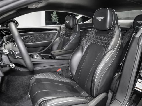 Certified 2020 Bentley Continental GT AWD/4WD image 19