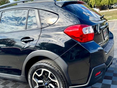 Used 2016 Subaru Crosstrek 2.0i image 13