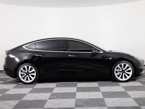 Used 2019 Tesla Model 3 Long Range image 9