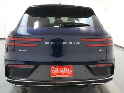 New 2026 Genesis GV70 2.5T Advanced image 8