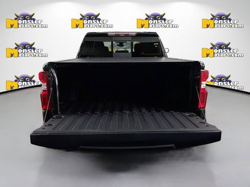 Used 2020 Chevrolet Silverado 1500 High Country w/ Technology Package image 27