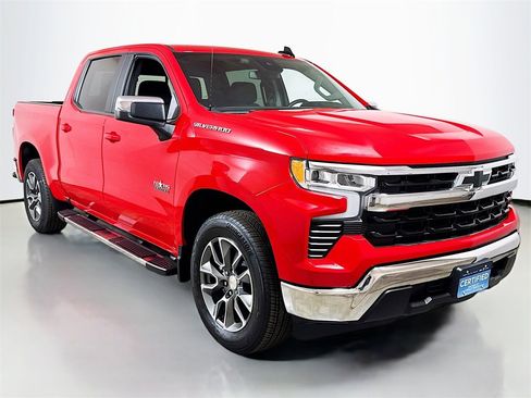 Certified 2025 Chevrolet Silverado 1500 LT w/ Convenience Package II image 3