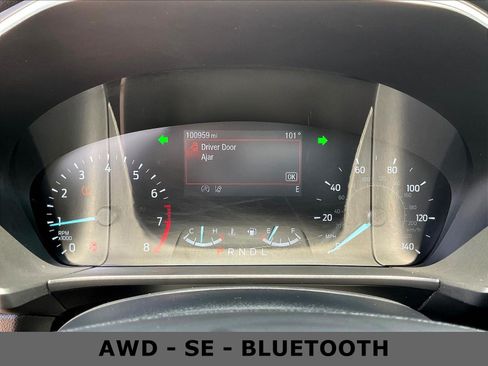 Used 2021 Ford Escape SE AWD/4WD image 13