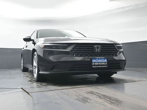 Certified 2024 Honda Accord LX image 31