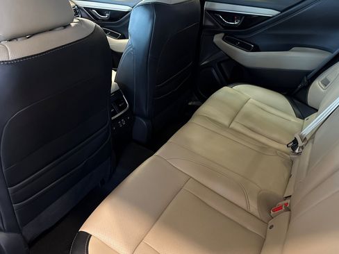 Certified 2025 Subaru Outback Limited image 11